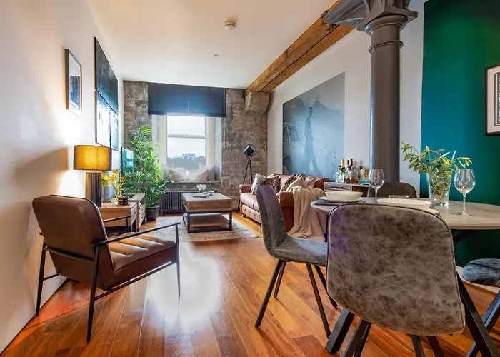 Rwy Suite007 Luxury Signature Apartment With Sea View & Optional Parking